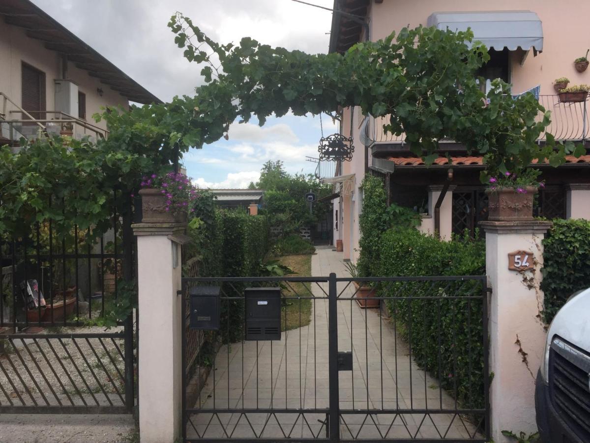 La Casetta Villa Marina di Massa Exterior photo